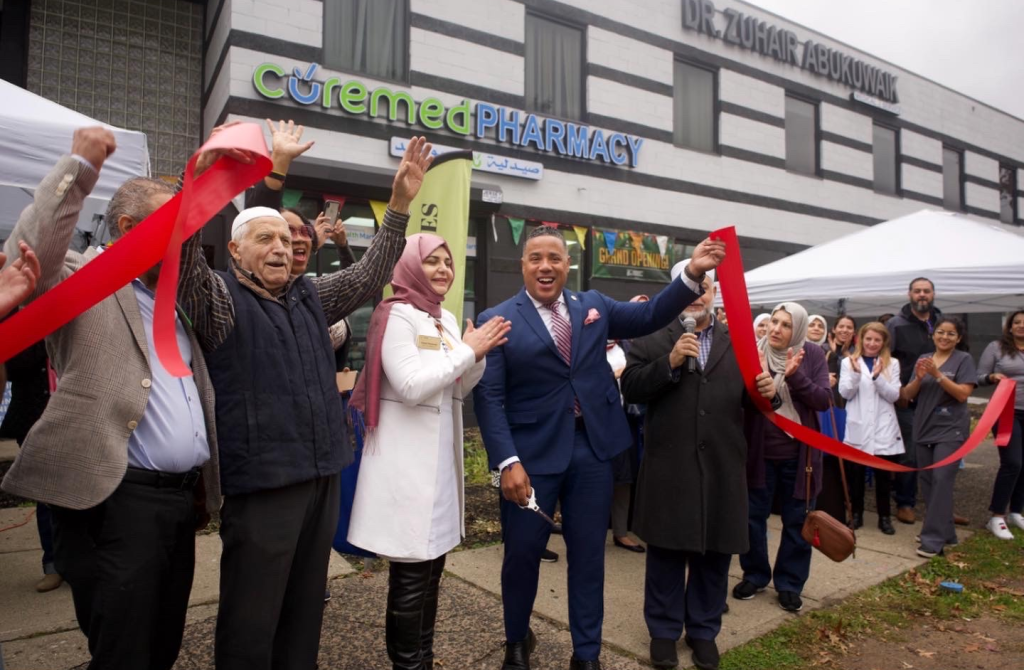 Ribbon-cutting ceremony for Curemed Pharmacy