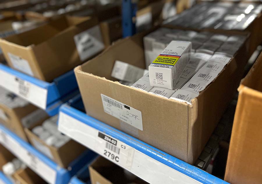 ipc dscsa compliant warehouse product with barcode DSCSA Compliance Label in Warehouse