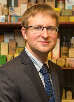 Ashville & Circleville Apothecary Pharmacy Manager Stephen Mabe